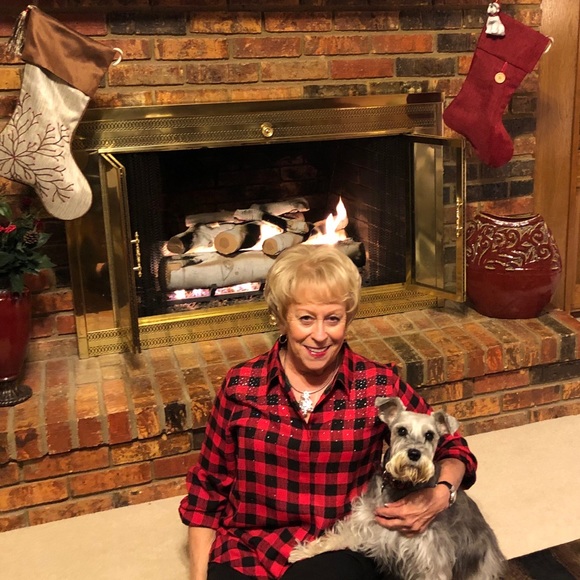 Meet your Posher, Patti - Picture 2 of 2